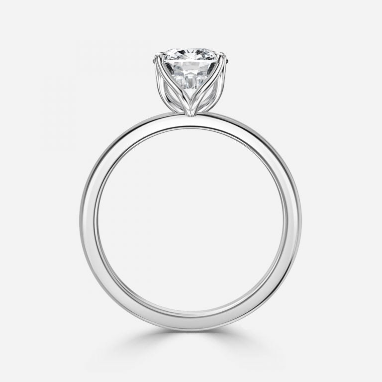 Nhẫn đính hôn kim cương nhân tạo Kolm Cushion Solitaire