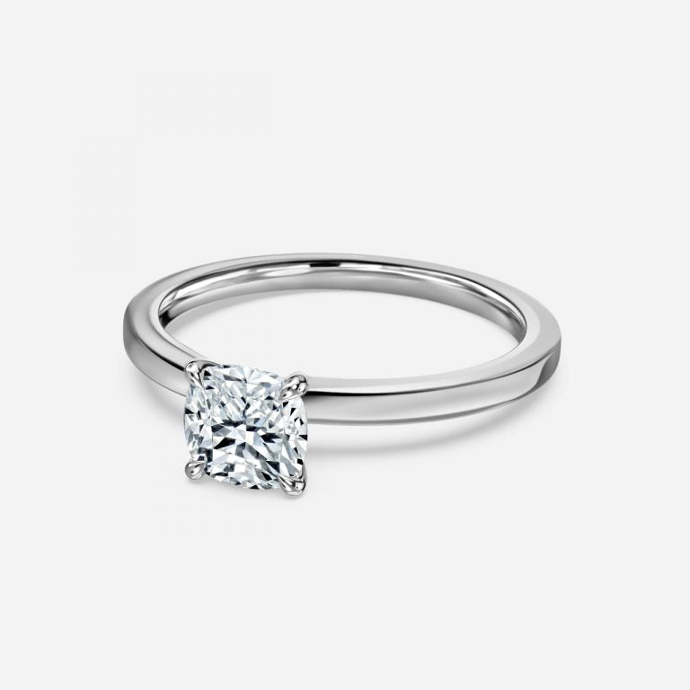 Nhẫn đính hôn kim cương nhân tạo Jiani Cushion Solitaire