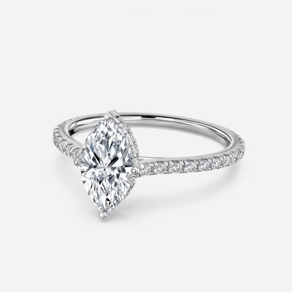 Nhẫn đính hôn kim cương nhân tạo Nanami Marquise Hidden Halo