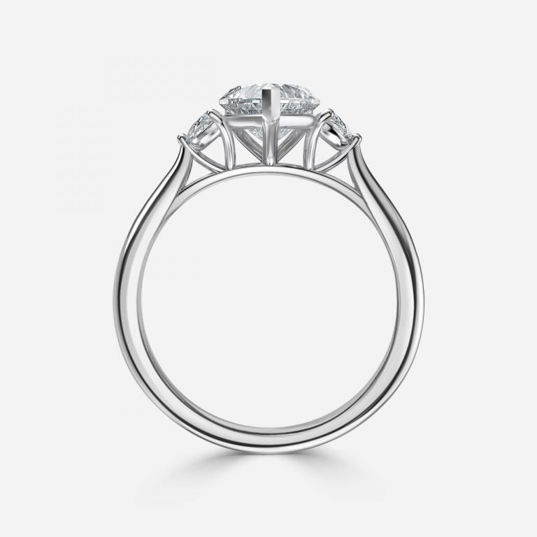 Nhẫn đính hôn kim cương ba viên Juliette Heart Lab Created
