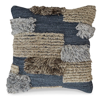 Gibbend-Pillow