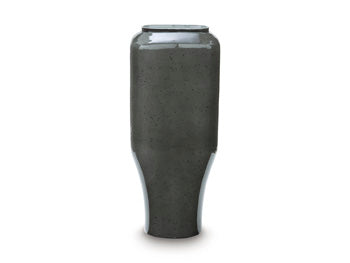 Kierlain Vase