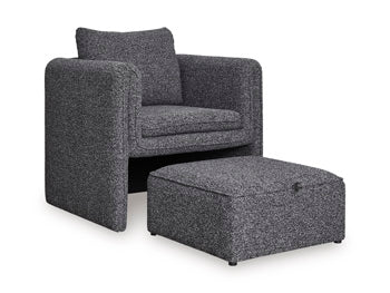 Vreni Medium Accent Chair