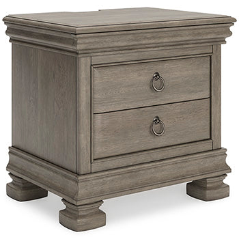 Lexorne-Three-Drawer-Night-Stand
