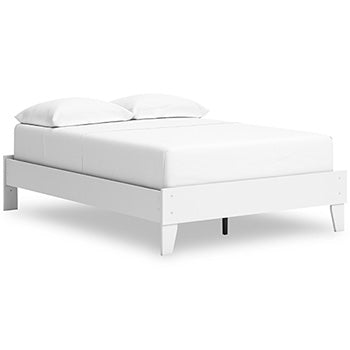 Hallityn Platform Bed
