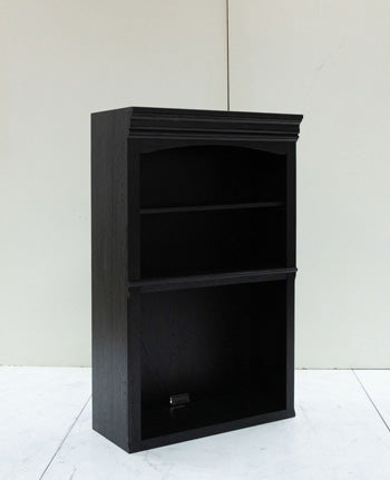 Beckincreek-Door-Hutch