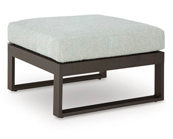 Beachloft Ottoman with Cushion
