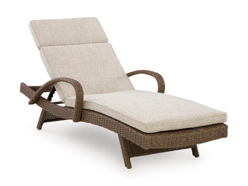 Laguna Heights Chaise Lounge with Cushion