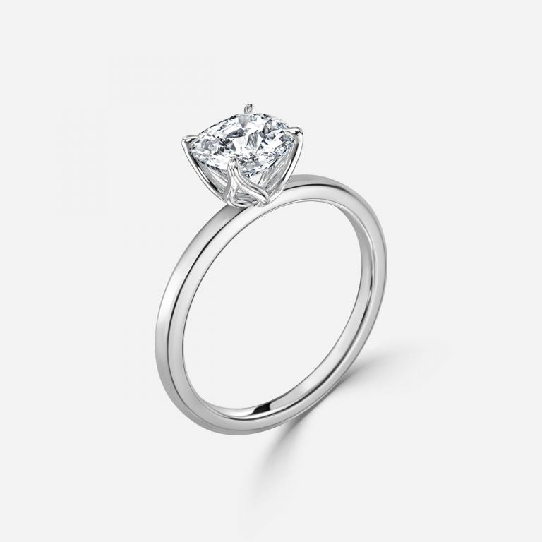 Nhẫn đính hôn kim cương nhân tạo Kolm Cushion Solitaire