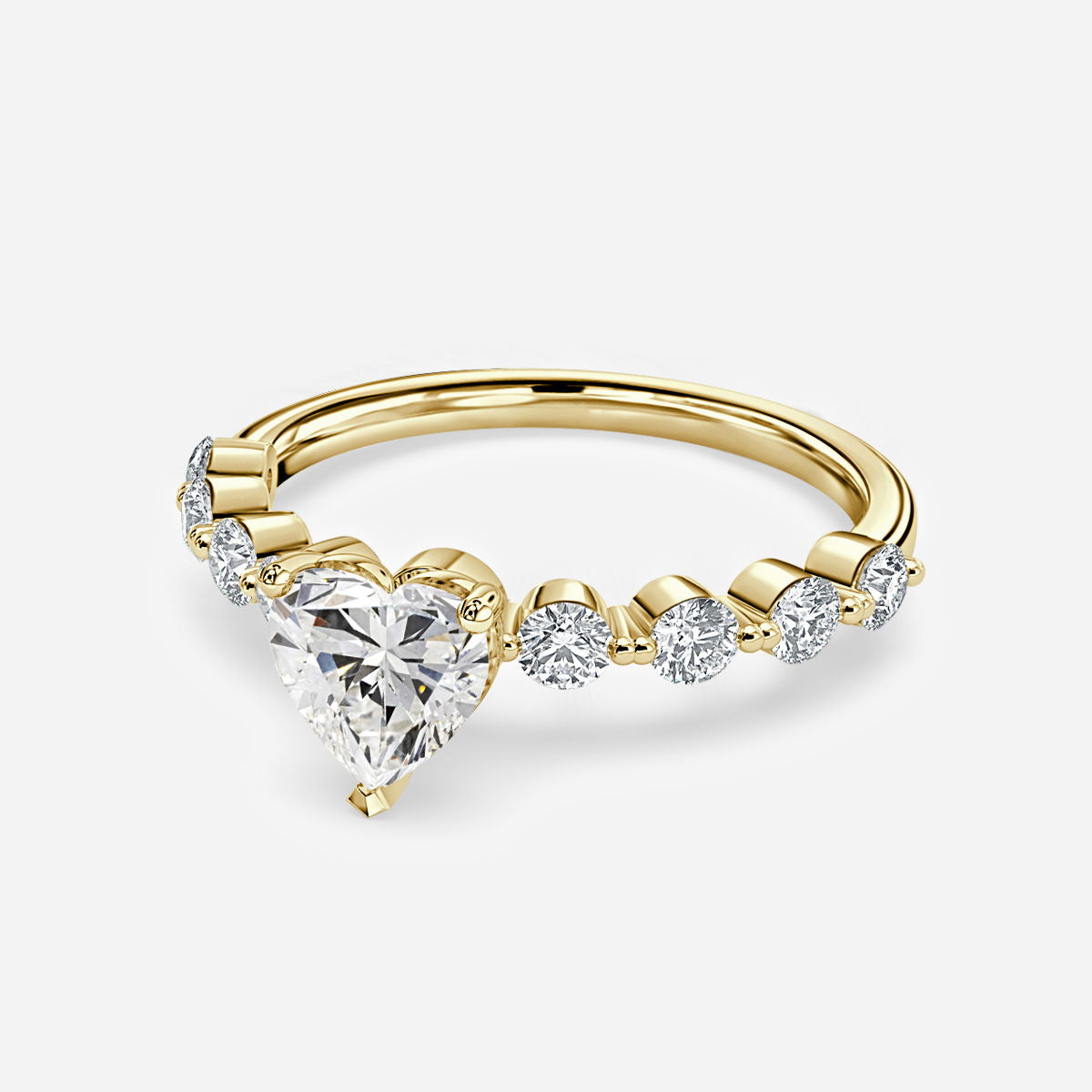 Nhẫn đính hôn độc đáo Vivian Heart