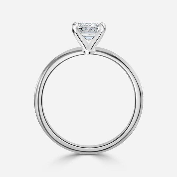 Nhẫn đính hôn kim cương nhân tạo Alika Emerald Solitaire
