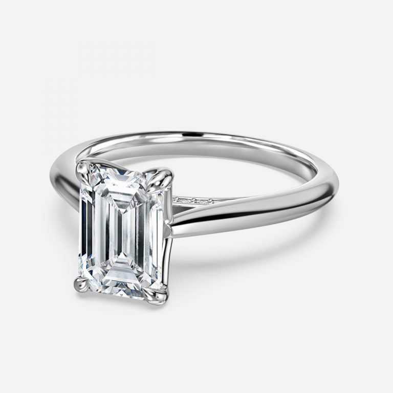 Nhẫn đính hôn kim cương nuôi cấy Kensley Emerald Hidden Halo