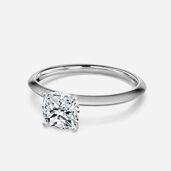 Nhẫn đính hôn kim cương nhân tạo Alika Cushion Solitaire