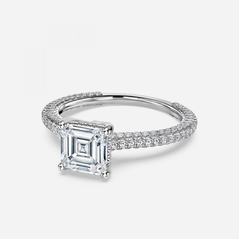 Nhẫn đính hôn kim cương nuôi cấy trong phòng thí nghiệm Hidden Halo của Iona Asscher
