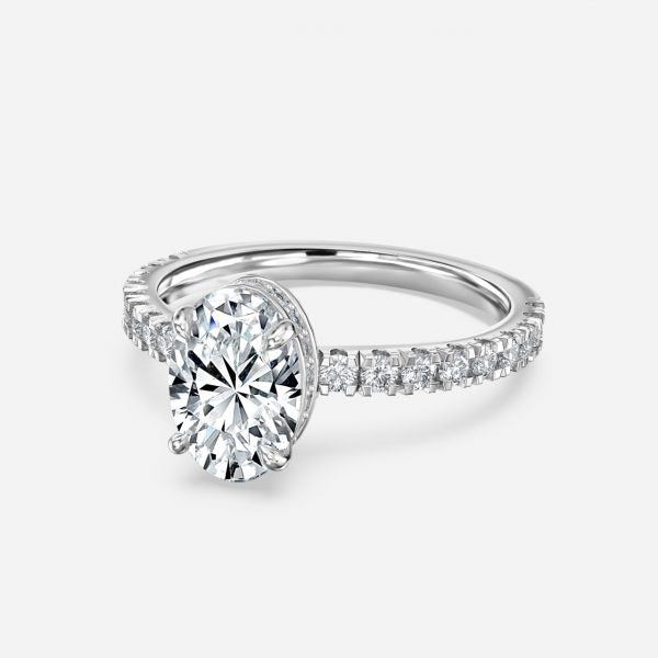 Nhẫn đính hôn kim cương nhân tạo Kenzo Oval Hidden Halo