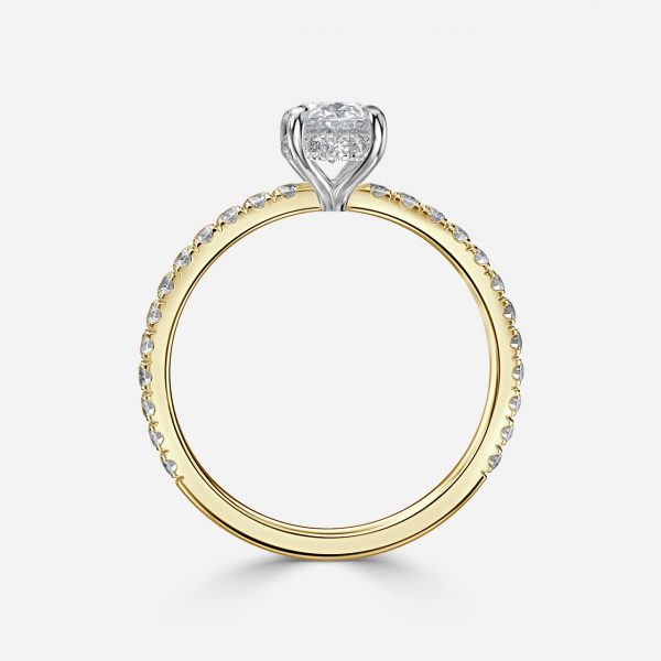 Nhẫn đính hôn kim cương nhân tạo Hidden Halo Sadie Oval