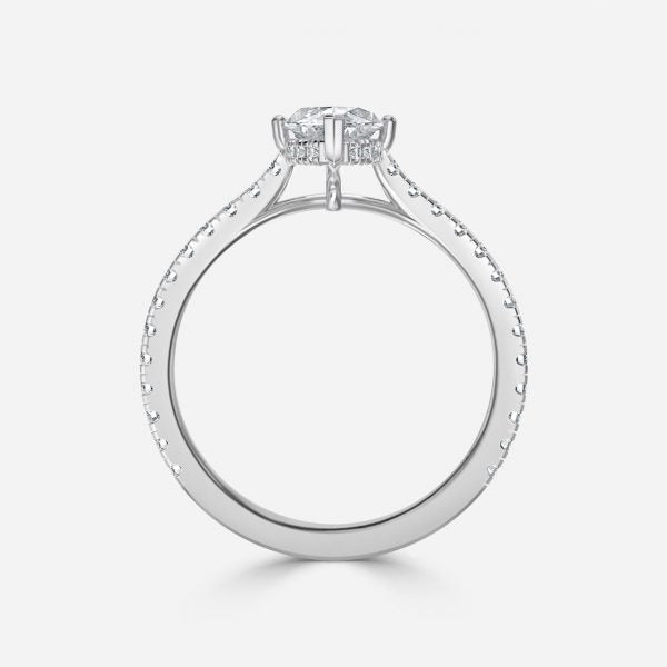 Nhẫn đính hôn kim cương nhân tạo Nanami Marquise Hidden Halo