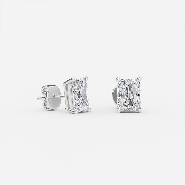 Radiant Lab Diamond Stud Earring