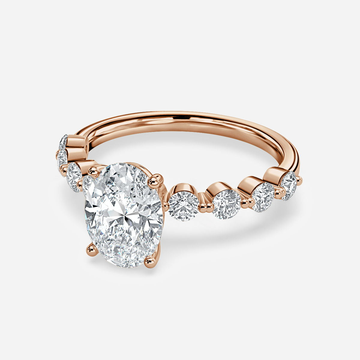 Nhẫn đính hôn kim cương nhân tạo Vivian Oval độc đáo