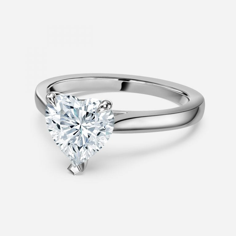 Nhẫn đính hôn kim cương nhân tạo Violette Heart