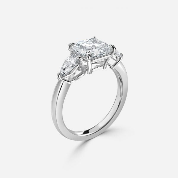 Nhẫn đính hôn ba viên đá của Olina Asscher