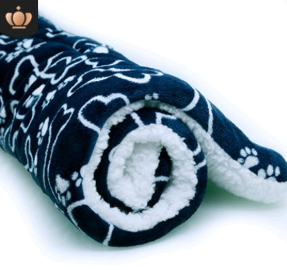 Cozy Coral Fleece Pet Blanket — Cute Prints, Sherpa-Soft