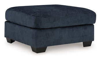 Aviemore-Oversized-Accent-Ottoman