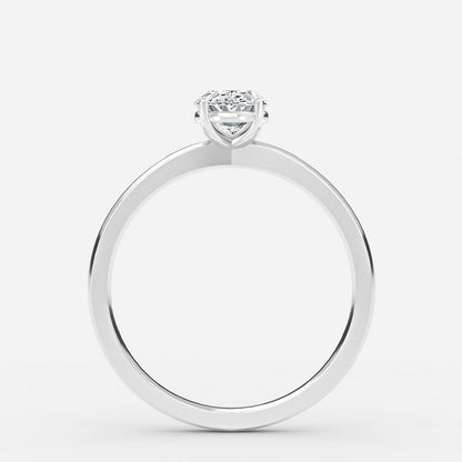 Nhẫn đính hôn kim cương nhân tạo Esme Oval Solitaire