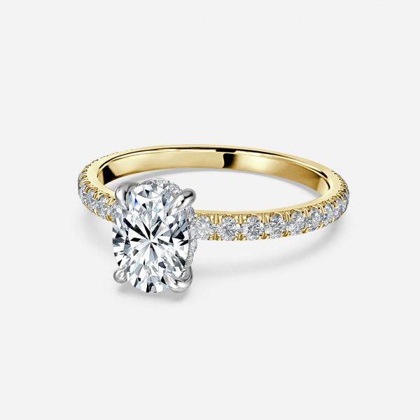Nhẫn đính hôn kim cương nhân tạo Hidden Halo Sadie Oval