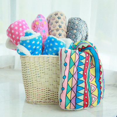 Cozy Coral Fleece Pet Blanket — Cute Prints, Sherpa-Soft