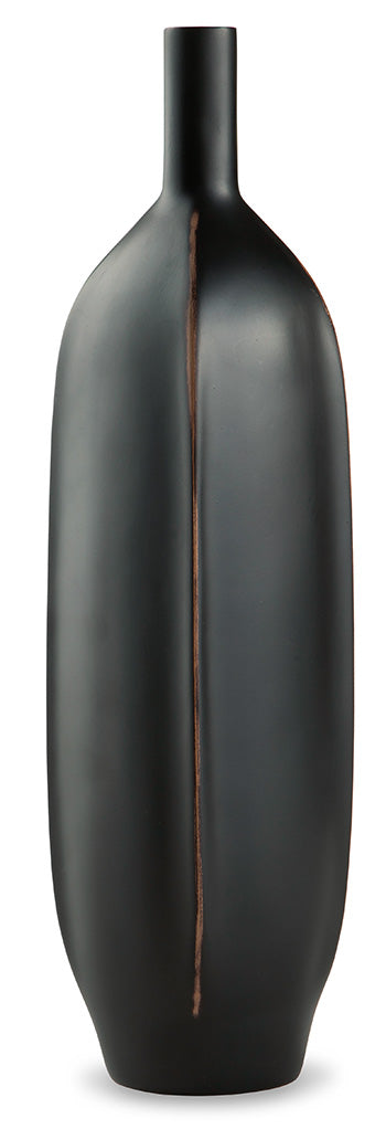 Rhaveney Large Vase (3/CS)