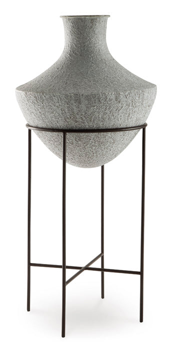Estonbank Indoor/Outdoor Vase