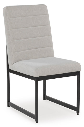 Tomtyn  Dining Upholstery Side Chair (2/CN)