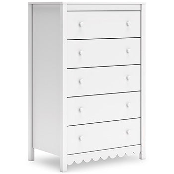 Hallityn-Five-Drawer-Chest