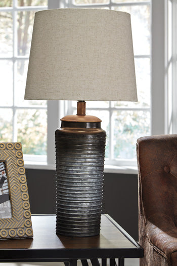 Norbert Metal Table Lamp (2/CN)