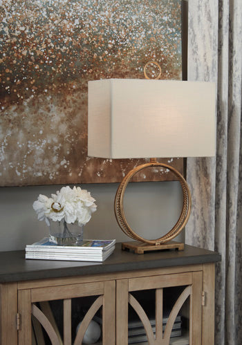 Mahala Metal Table Lamp (1/CN)