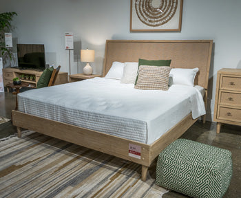 Cielden  Panel Footboard w/Rails