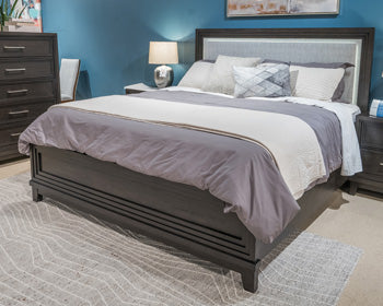 Neymorton  Panel Footboard w/Slats