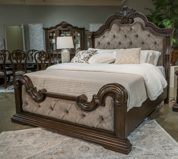 Maylee  Panel Rails