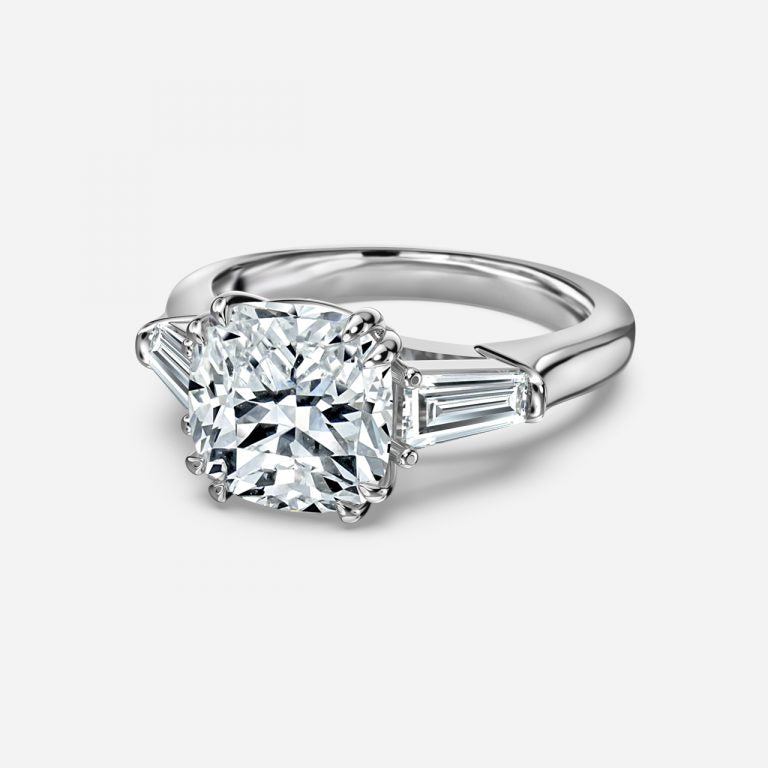 Nhẫn đính hôn Ava Cushion Three Stone
