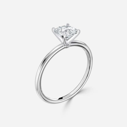Nhẫn đính hôn kim cương nhân tạo Alika Cushion Solitaire