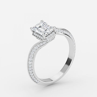 Nhẫn đính hôn kim cương nuôi cấy trong phòng thí nghiệm Aria Emerald Hidden Halo