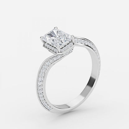 Nhẫn đính hôn kim cương nhân tạo Hidden Halo Radiant của Aria